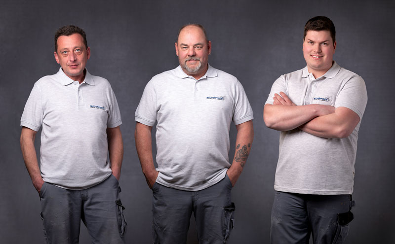 Mitarbeiter der Montageteams
