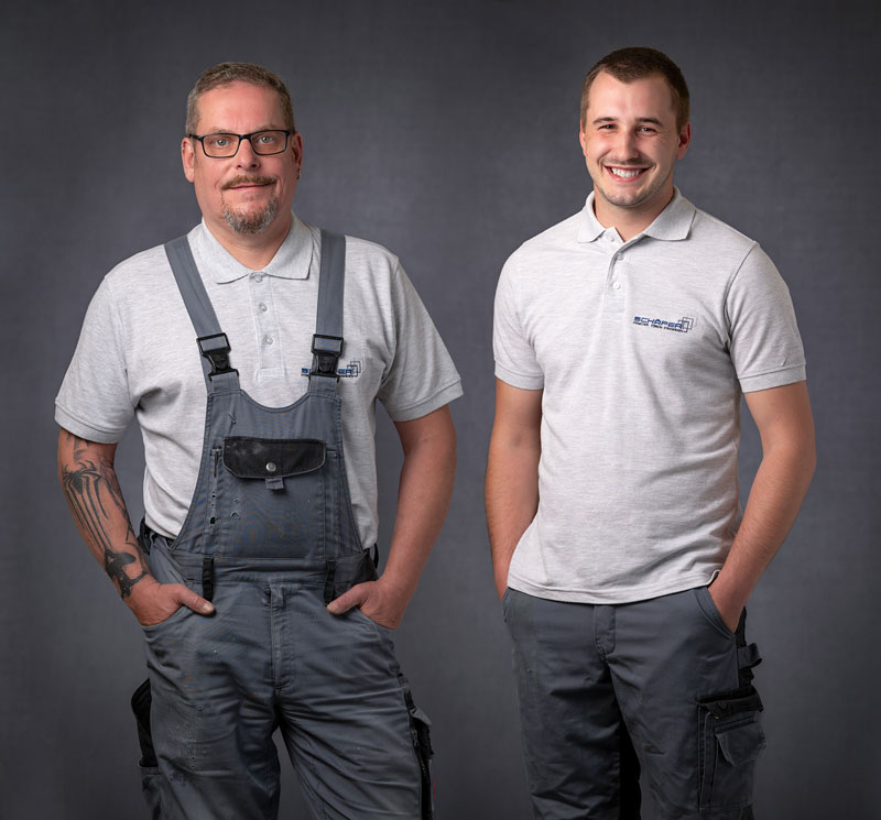 Mitarbeiter der Montageteams